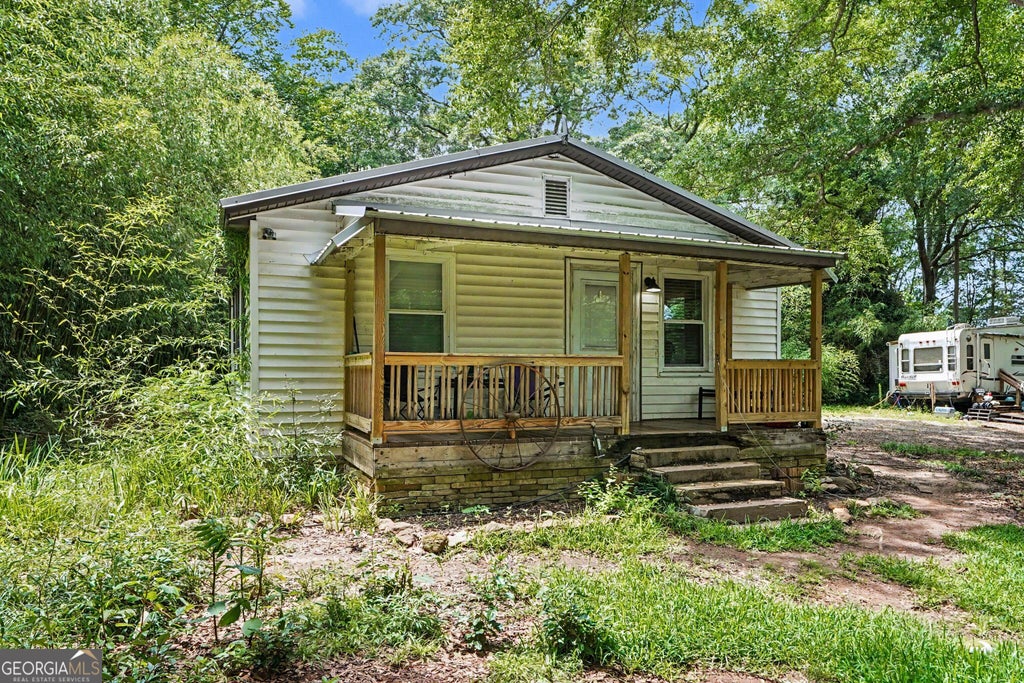 Photo of 629 N Mcdonough Road, Griffin, GA 30223 (MLS # 10789167)