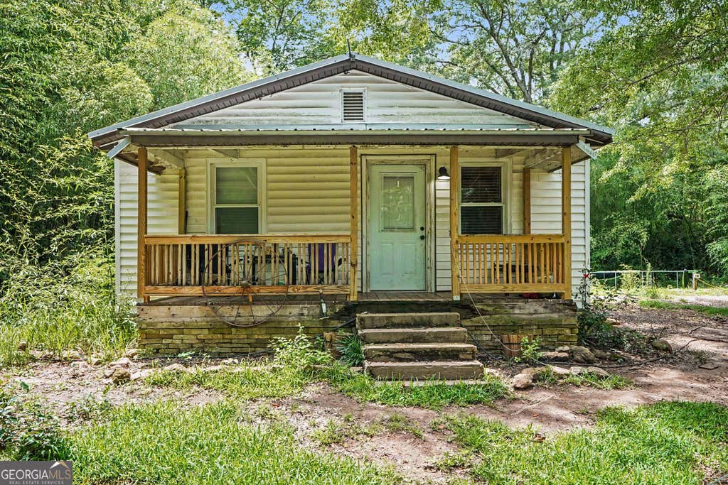 Photo of 629 N Mcdonough Road, Griffin, GA 30223 (MLS # 10789167)