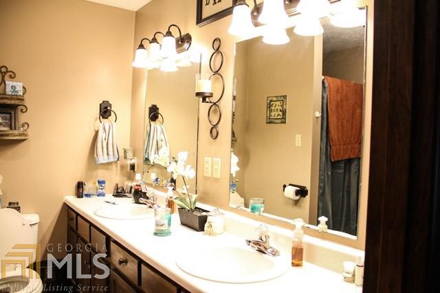 Hickory Hills - Residential