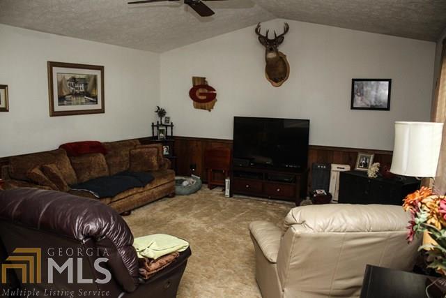 Hickory Hills - Residential