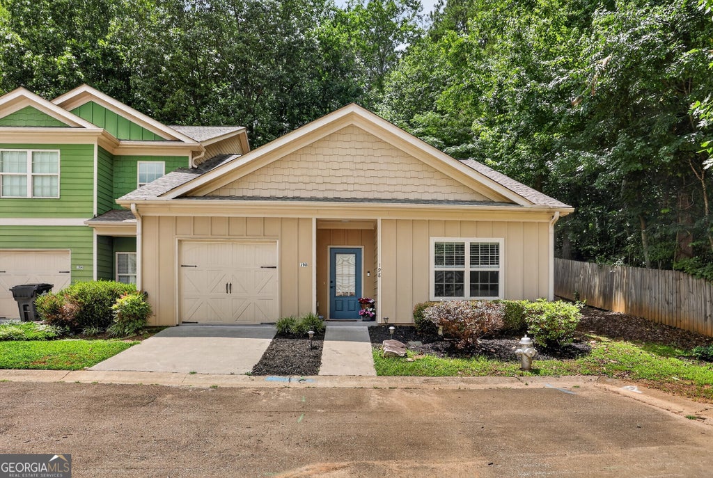 Photo of 198 Towne Villas Drive, Jasper, GA 30143 (MLS # 10802926)
