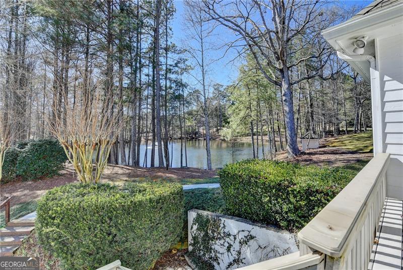 3740 Three Chimneys LN