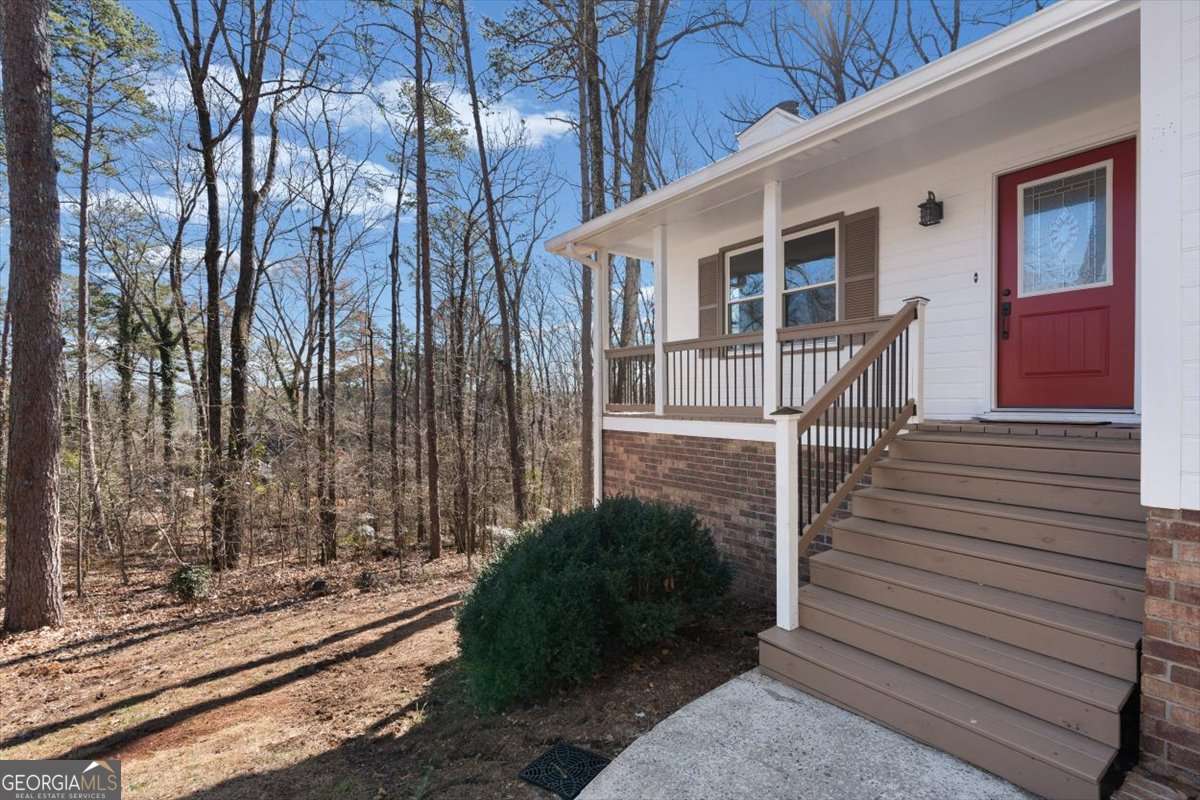 11 Ridgeview DR