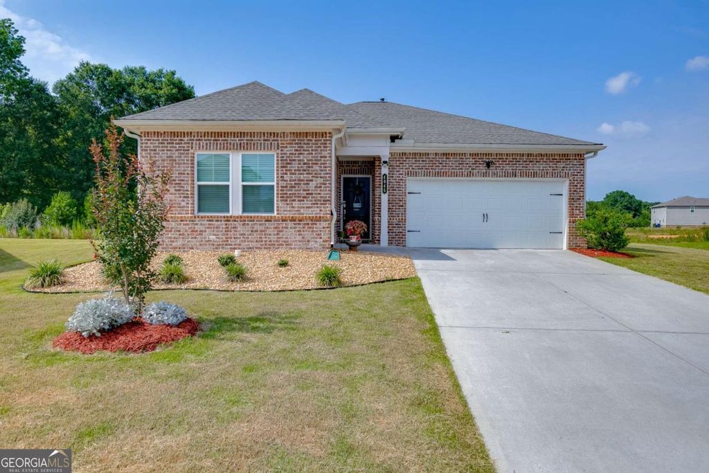 Photo of 4045 Berry Farm Court, Loganville, GA 30052 (MLS # 10798267)