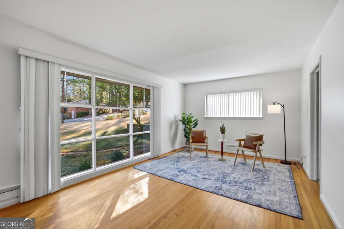 1112 Franklin CIR NE