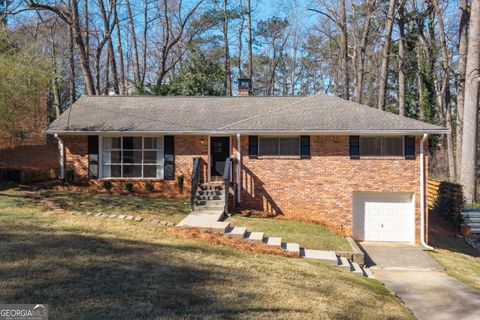 Photo of 1112 Franklin Circle NE, Atlanta, GA 30324 (MLS # 10696973)