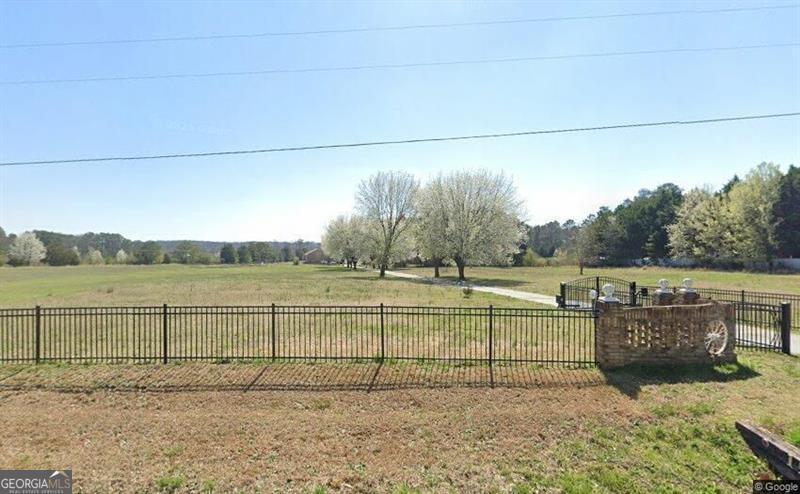 1502 CAMPGROUND RD