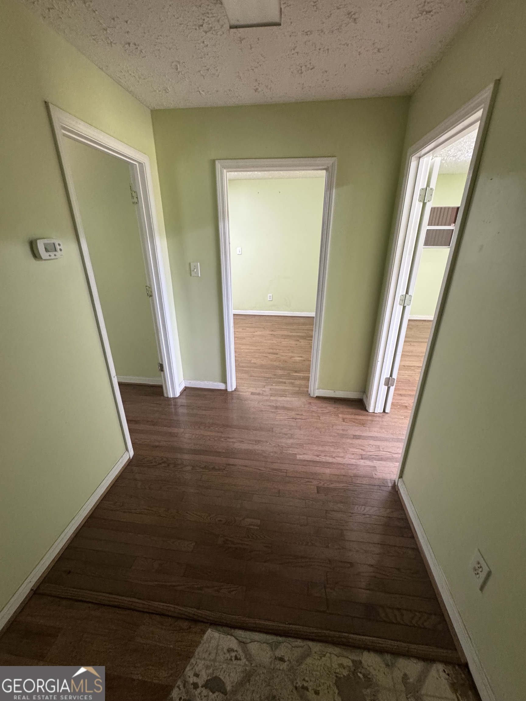 1035 Old Middleton RD