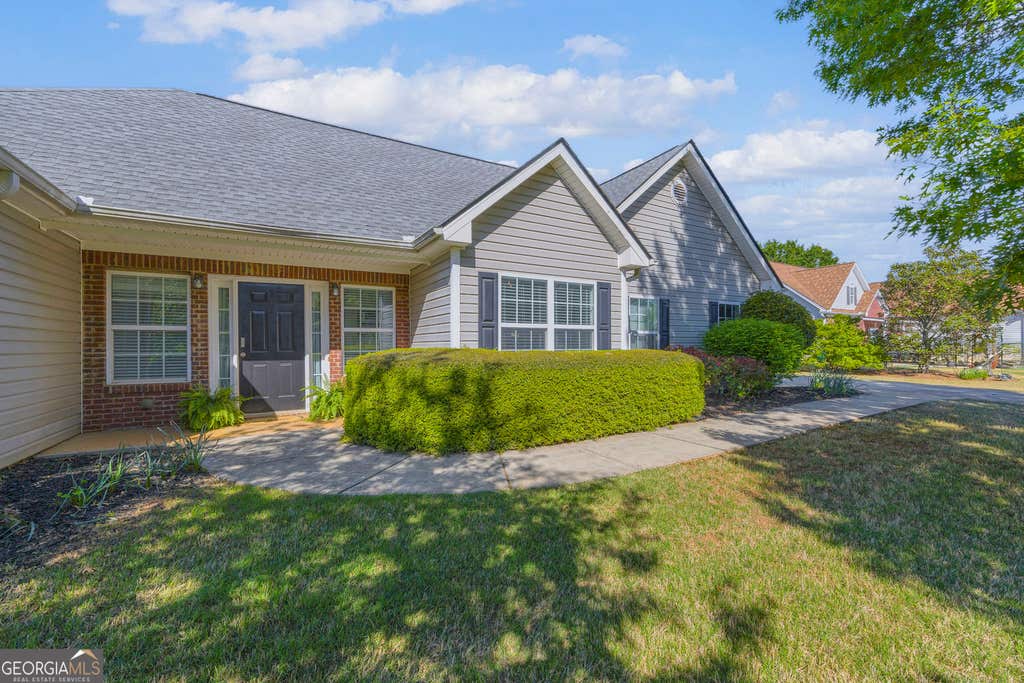 Photo of 678 Bailey Drive, Jefferson, GA 30549 (MLS # 10819650)