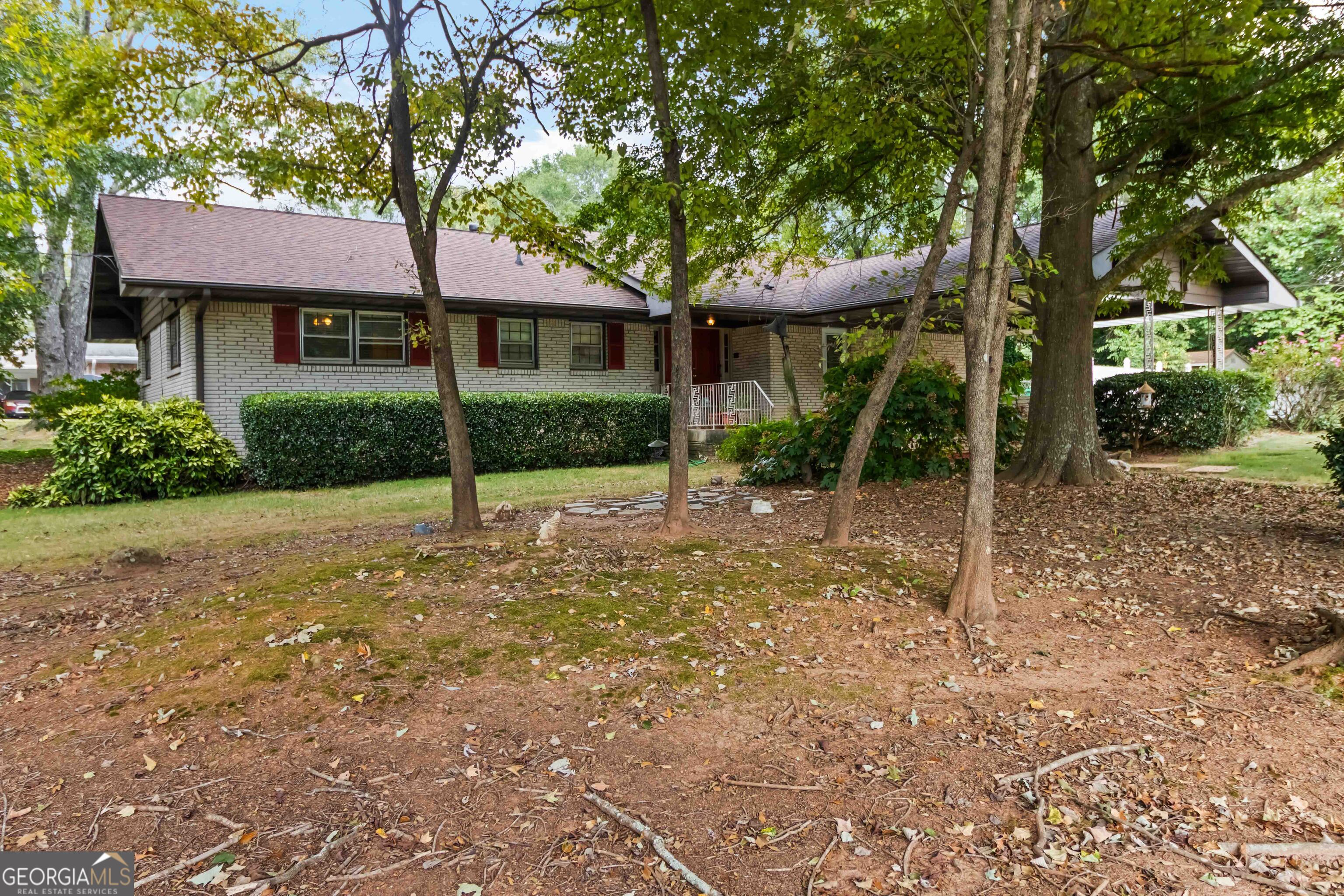 1722 Camelot CIR