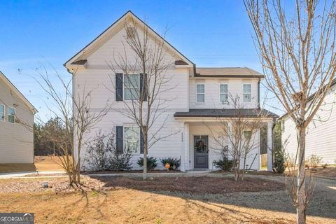 Photo of 4006 Riverchess Drive SW, Atlanta, GA 30331 (MLS # 10702217)