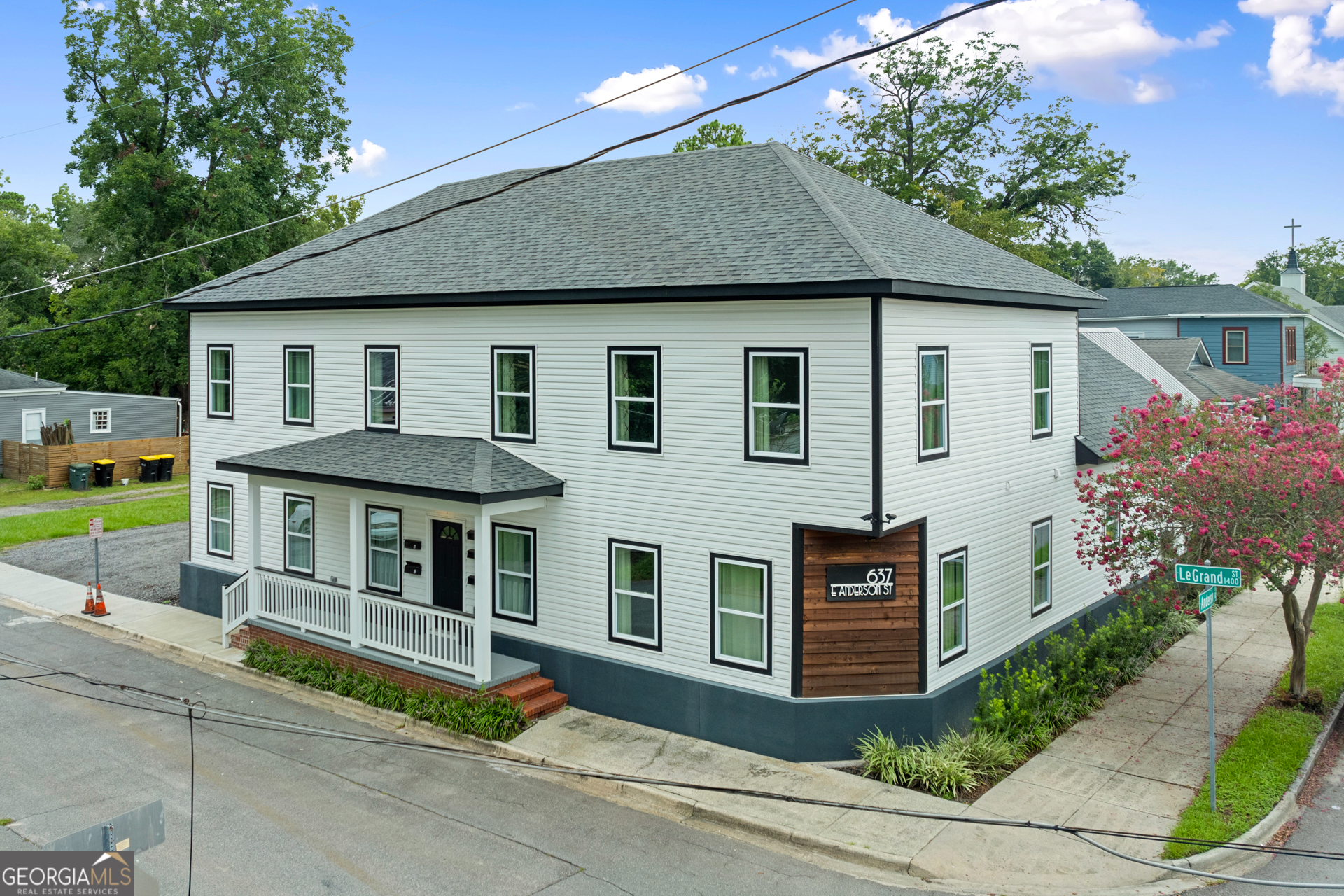 637 E Anderson ST 1-5