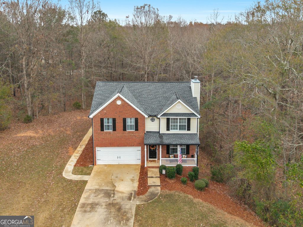 Photo of 527 Gallantry Trail, McDonough, GA 30252 (MLS # 10662400)