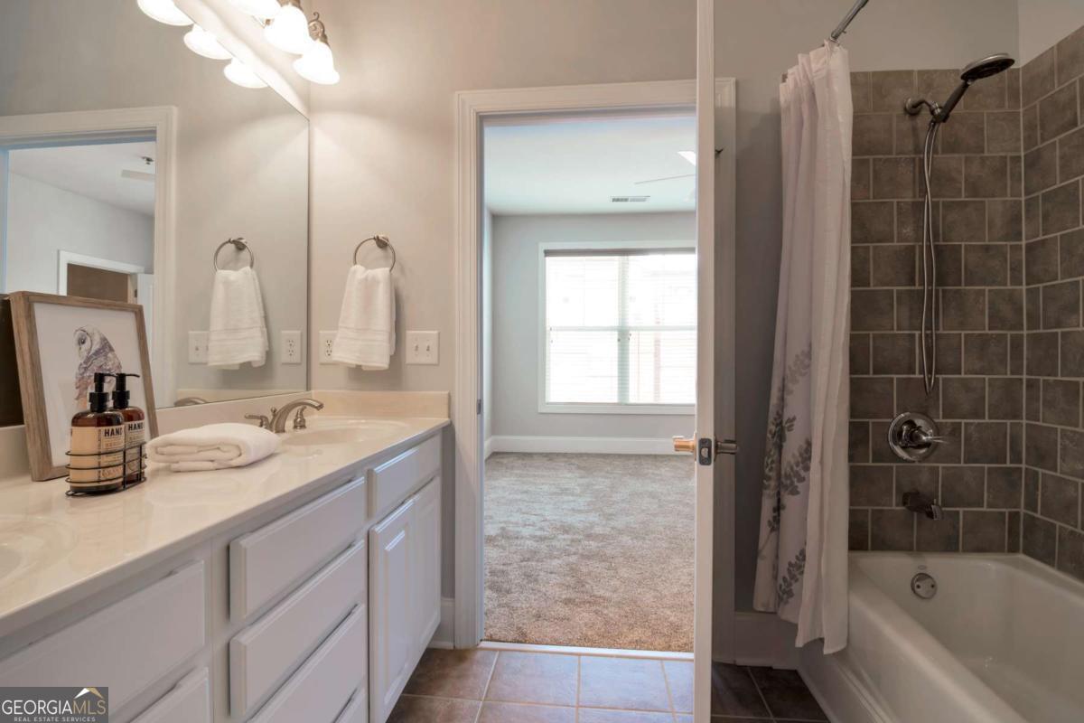 Emerson Hill Square - Residential Lease