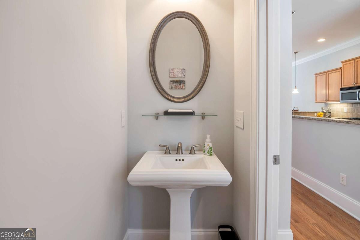 Emerson Hill Square - Residential Lease