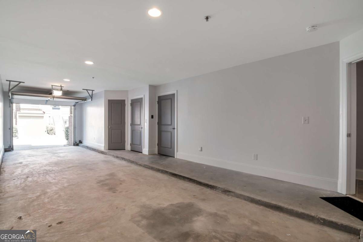 Emerson Hill Square - Residential Lease