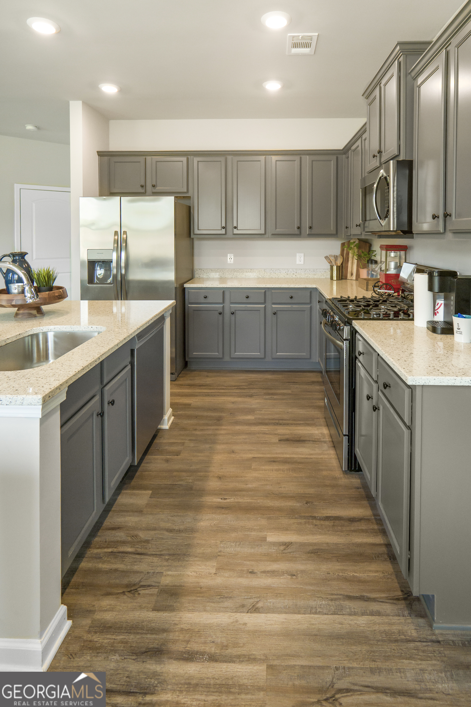 222 River Run DR 82
