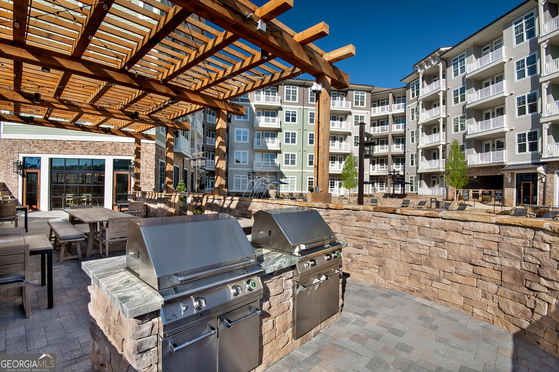 Kennesaw, Georgia 30144, United States, 2 Bedrooms Bedrooms, ,2 BathroomsBathrooms,Residential,Active,41910