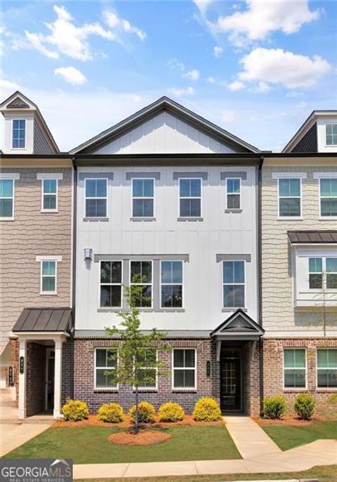387 Danville AVE Suwanee GA 30024