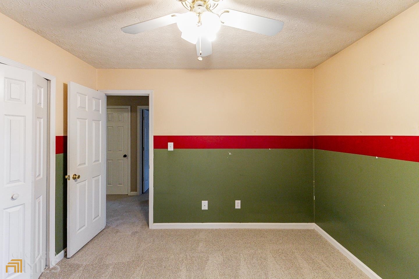 WINDSOR GLEN U1 - Residential