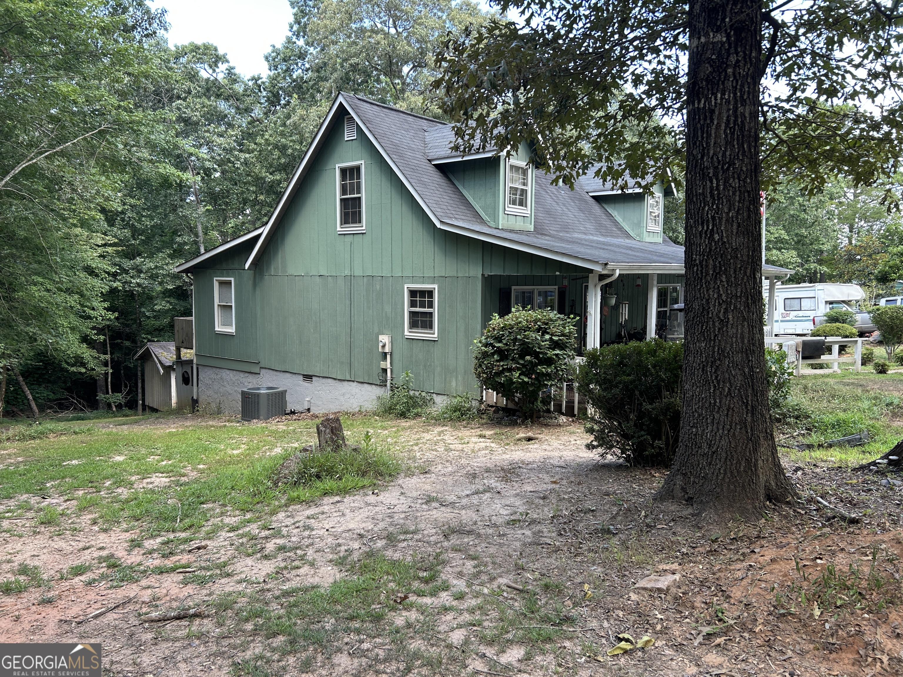 183 Golden Valley DR
