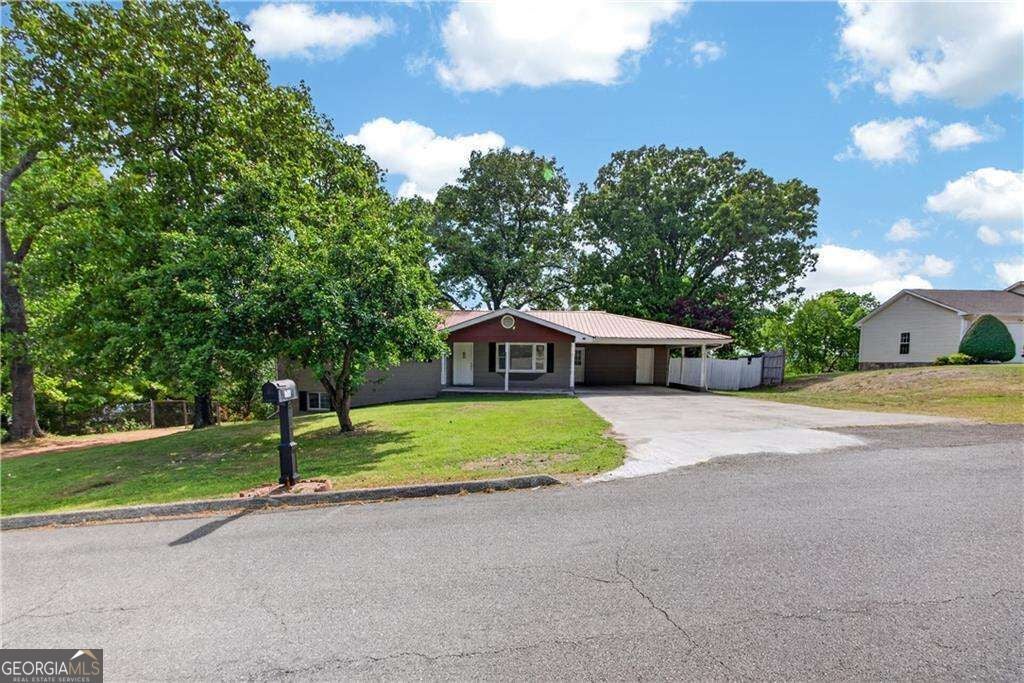 Photo of 1780 N Boyd Drive, Rocky Face, GA 30740 (MLS # 10870699)
