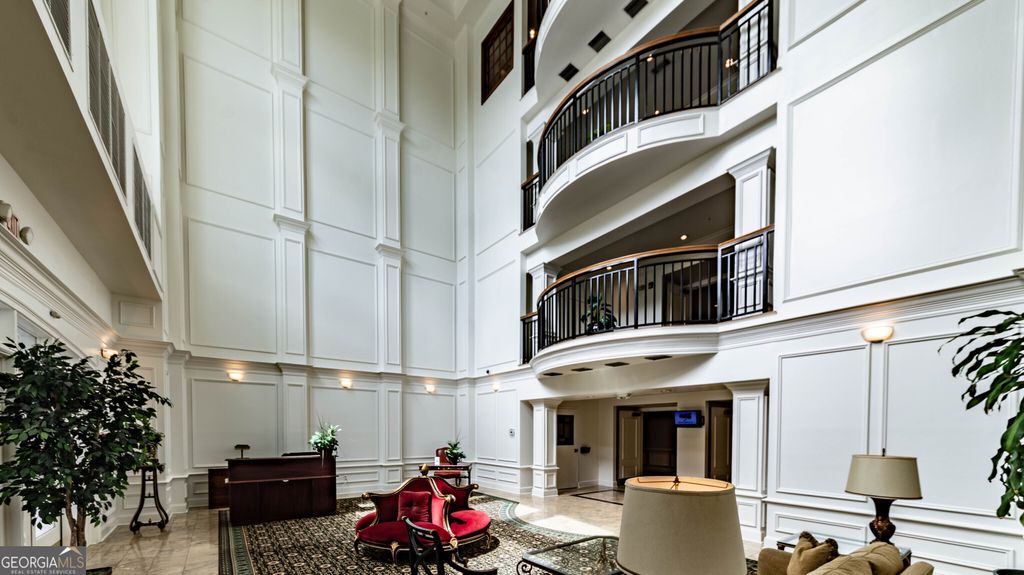 Photo of 3275 Lenox Road NE #APT 413, Atlanta, GA 30324 (MLS # 10682833)