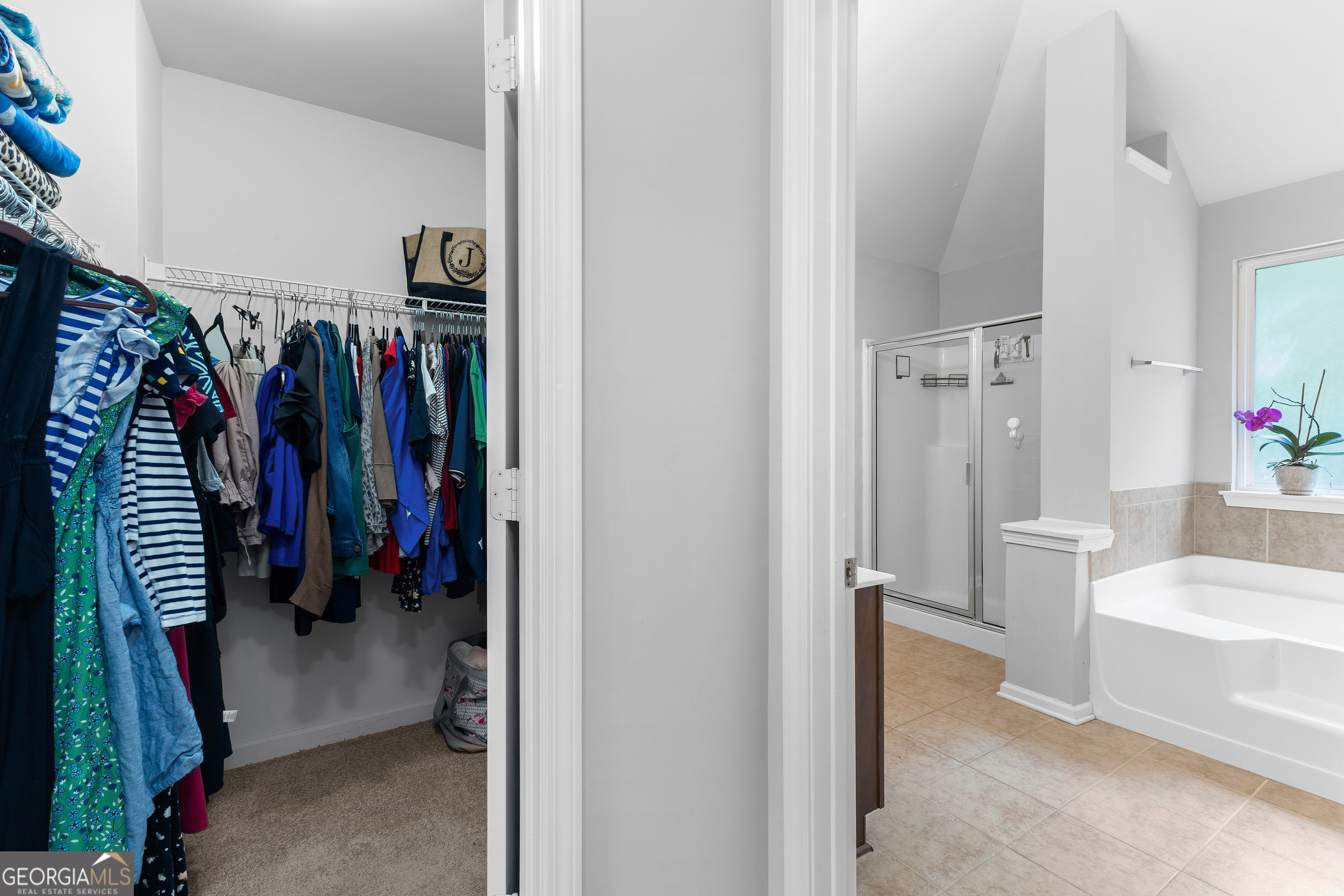 Newnan, Georgia 30263, United States, 4 Bedrooms Bedrooms, ,3 BathroomsBathrooms,Residential,Active,226042