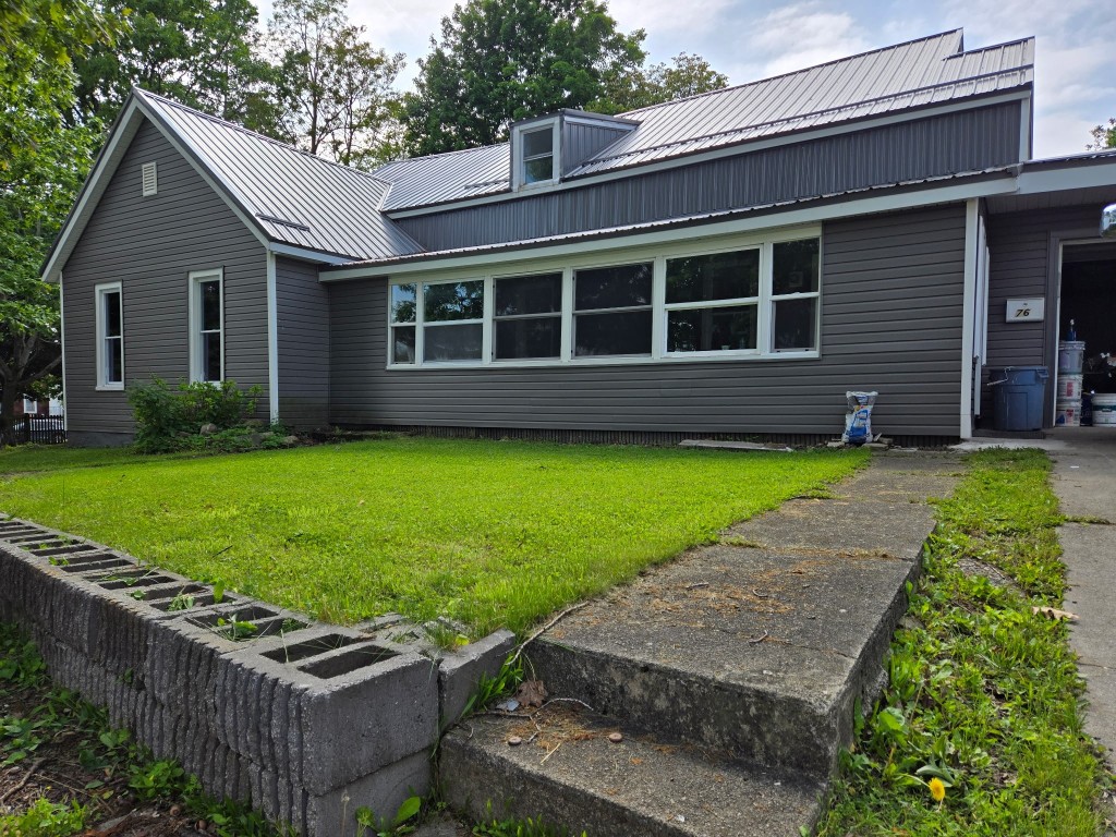 76 Orchard Street, Erie, Pennsylvania image 1