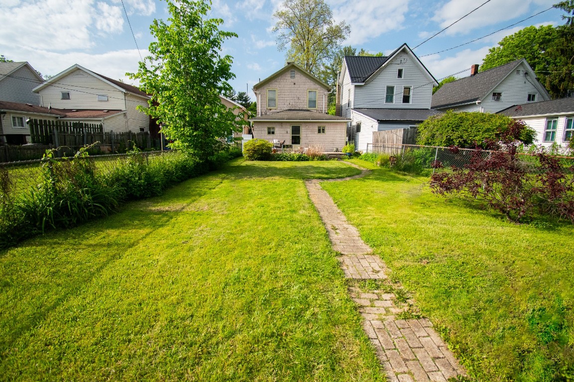317 W Elm Street, Titusville, Pennsylvania image 4
