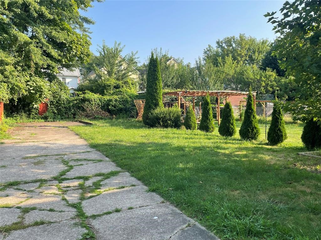 222 E 31st Street, Erie, Pennsylvania image 14