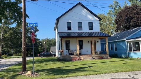 Homes For Sale - 118 Beech Street<br/> Edinboro, PA 16412