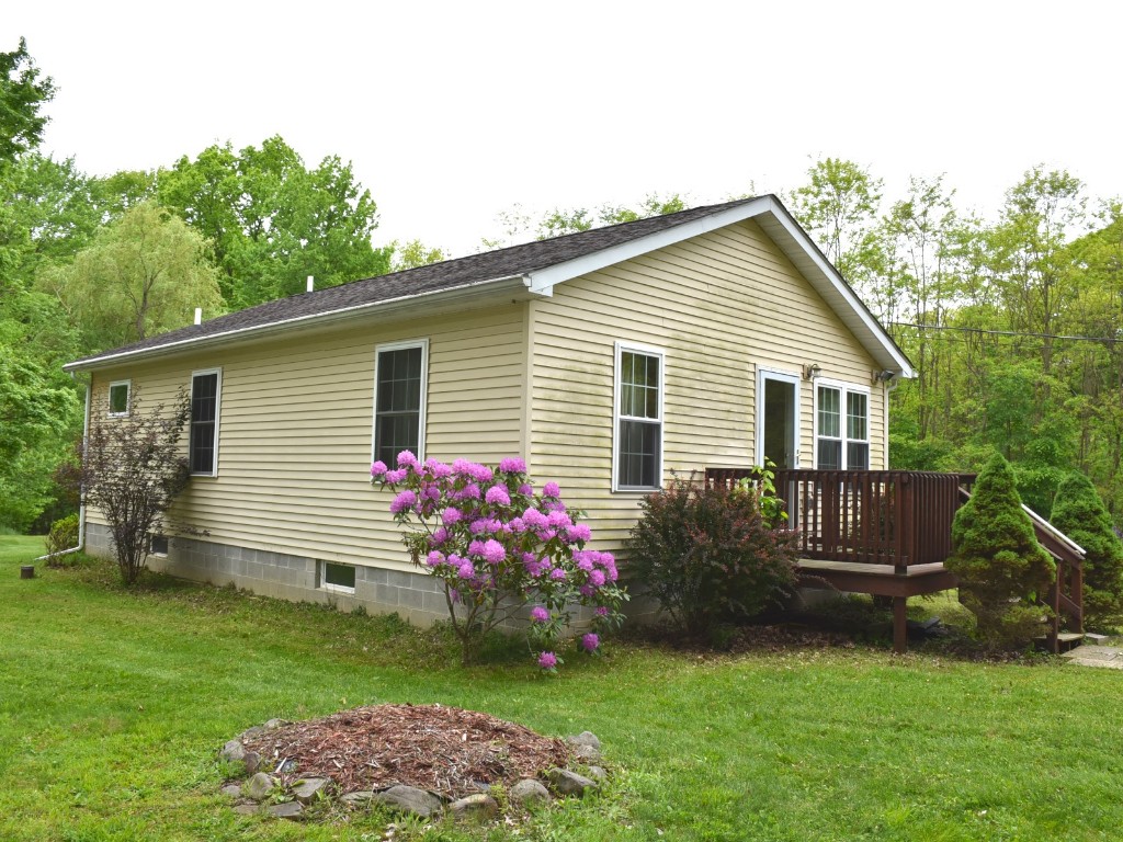 1429 Quick Drive, Espyville, Pennsylvania image 4