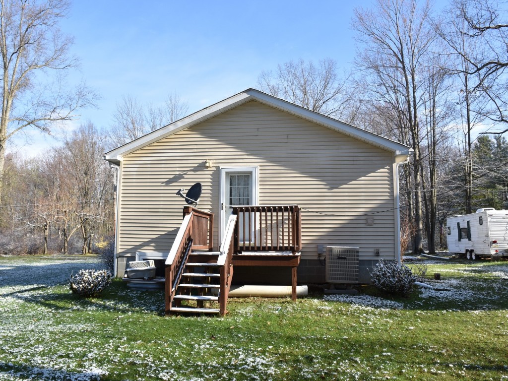 1429 Quick Drive, Espyville, Pennsylvania image 7