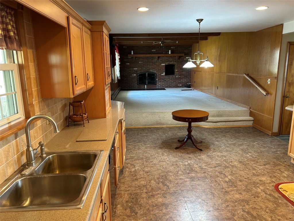 6848 6 Highway, Linesville, Pennsylvania image 15
