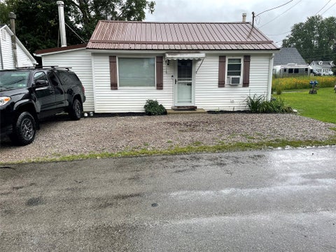 Homes For Sale - 115 Walnut Street<br/> Edinboro, PA 16412