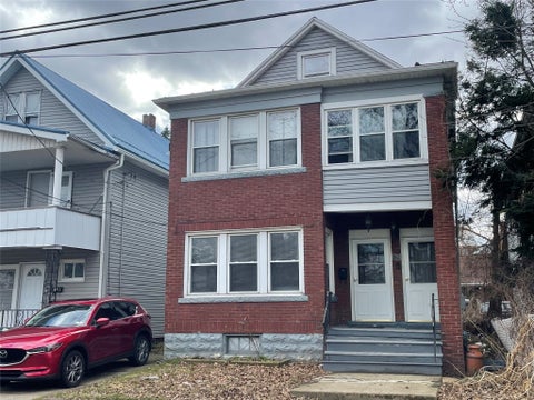 Photo for 825 W 23RD Street
