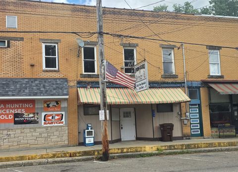 Multifamily For Sale - 106 S Main Street<br/> Springboro, PA 16435