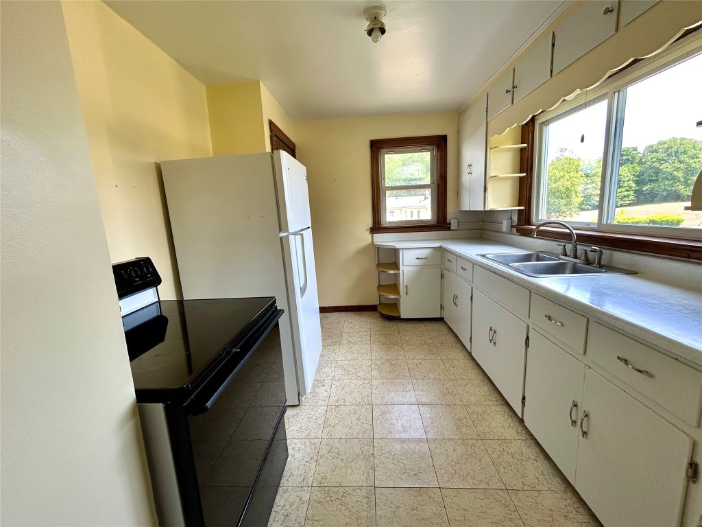 8854 Tannery Road, Girard, Pennsylvania image 4