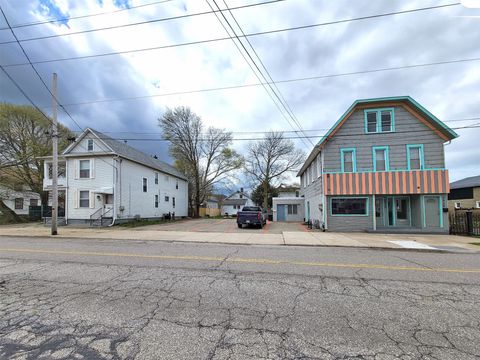 Multifamily For Sale - 2930 Cherry Street<br/> Erie County, Erie, PA 16508