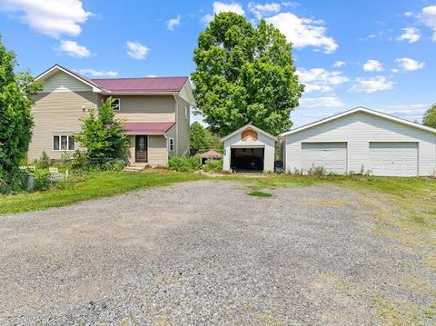 Homes For Sale - 12361 Vanhorne Road<br/> Crawford County, Meadville, PA 16335