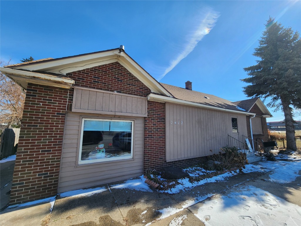 2417 Peninsula Drive, Erie, Pennsylvania image 1