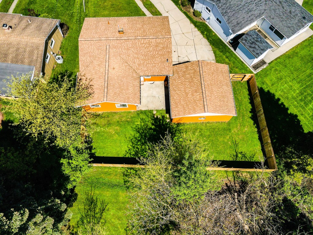 1333 W 45th Street, Erie, Pennsylvania image 7