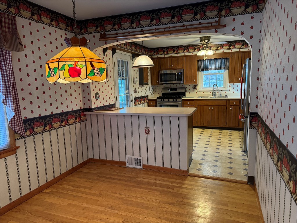 5642 Rockledge Drive, Erie, Pennsylvania image 8