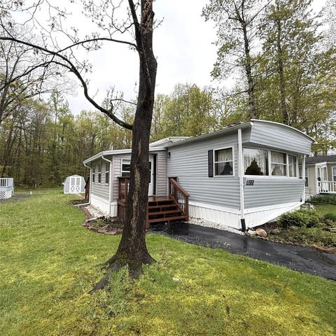 Homes For Sale - 10221 Circle West Drive #90<br/> Meadville, PA 16335
