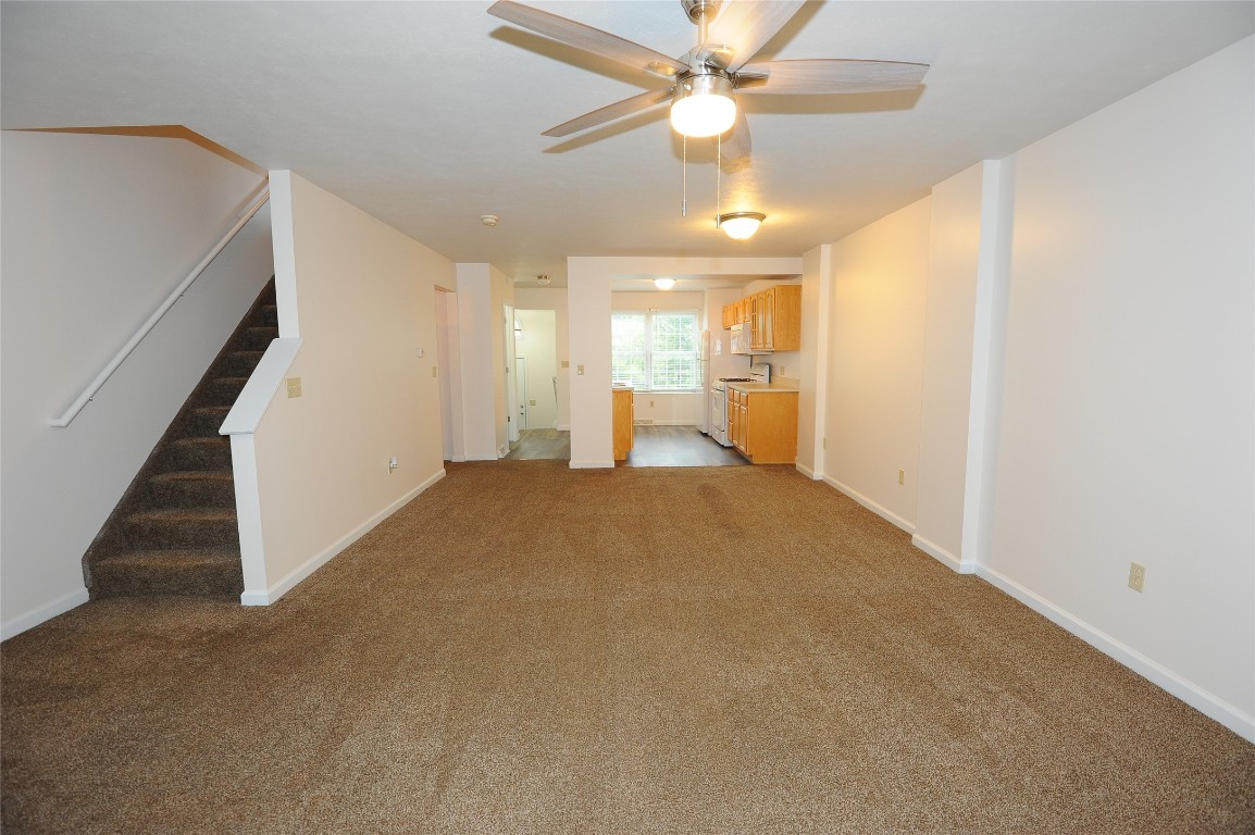 4175 Wood Hills Drive #C48, Erie, Pennsylvania image 14