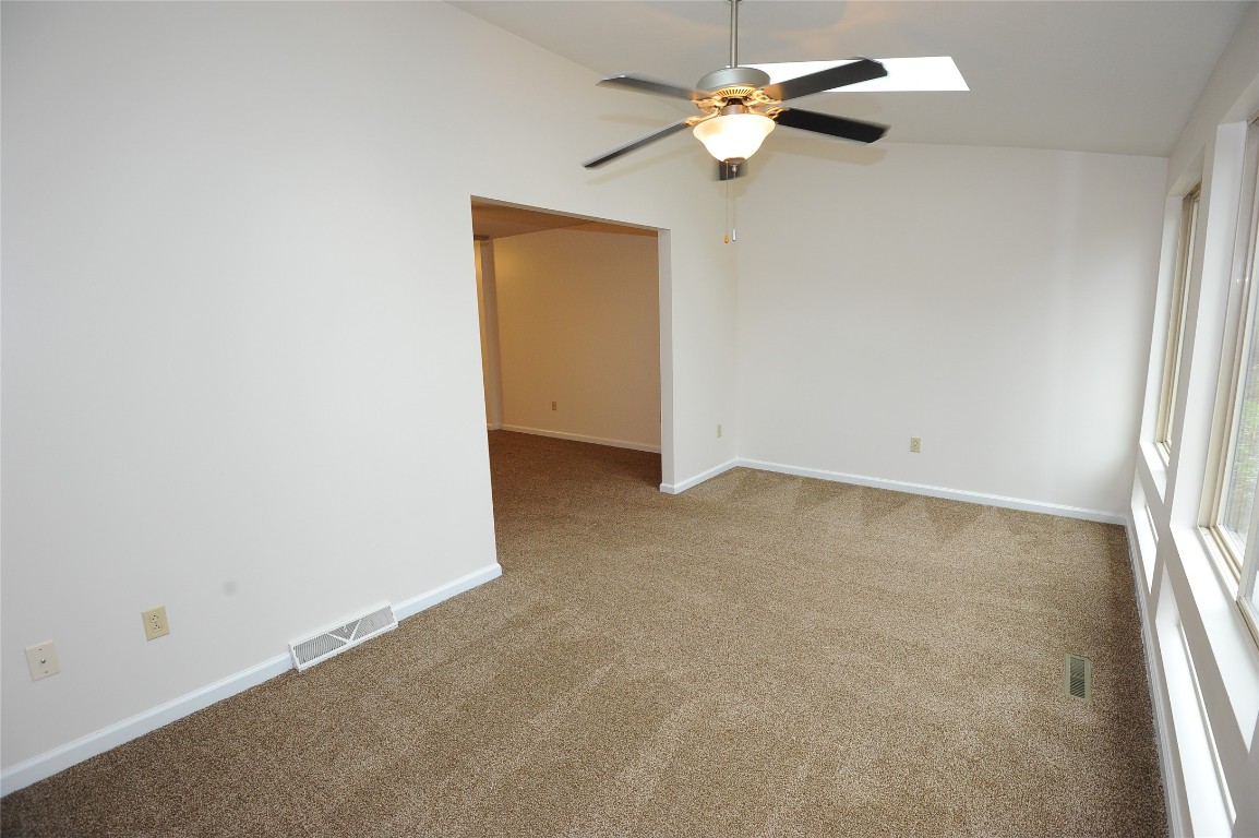 4175 Wood Hills Drive #C48, Erie, Pennsylvania image 11
