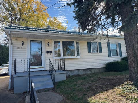 Photo for 1659 W 38TH Street