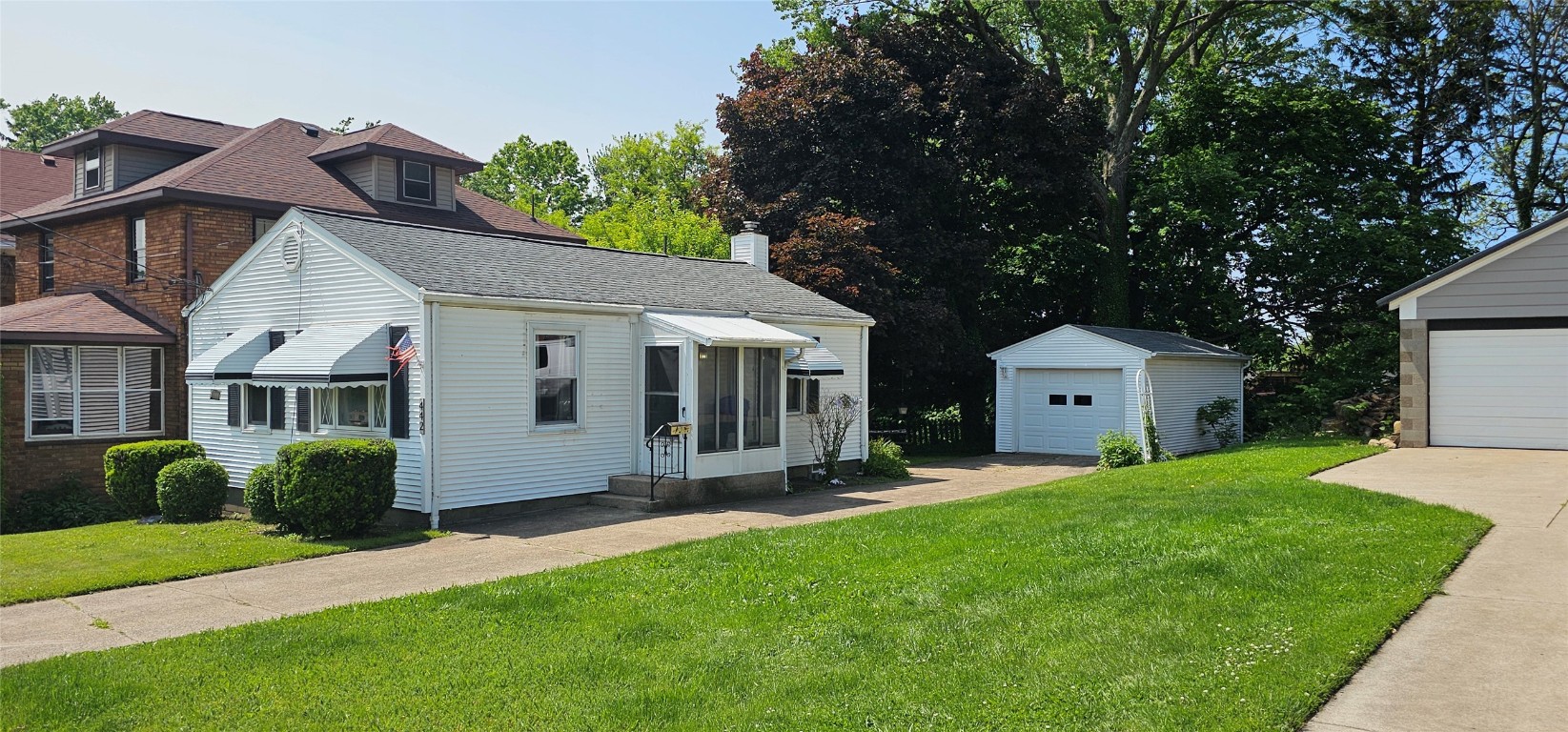 442 E 28th Street, Erie, Pennsylvania image 2