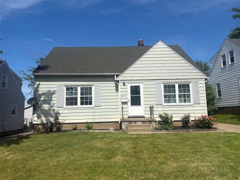 Homes For Sale - 3711 Allegheny Road<br/> Erie, PA 16508